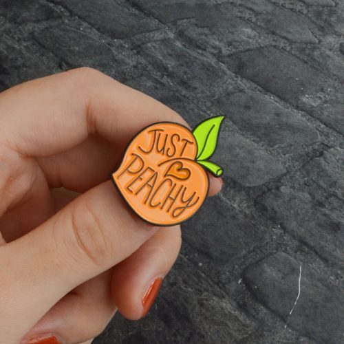 Orange Peach Fruit JUST PEACHY Brooch Cartoon Fruit Peach Enamel Pins Lapel Denim Coat Shirt Cute Jewelry Gift For Kids